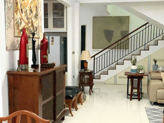 5-Bedrooms House For Sale in Tulodong Kebayoran Baru