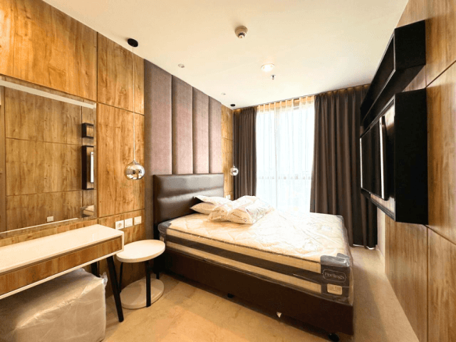 Ciputra World 2 The Residence Tower 42nd Floor