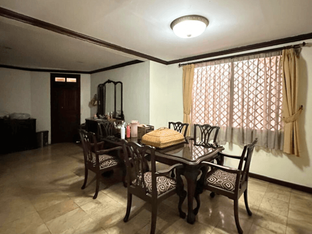 3-Bedrooms House For Sale Melawai