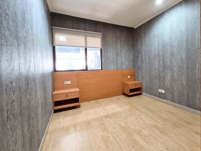 Sahid Sudirman 9th Floor