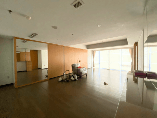 Verde One North Tower 9th Floor