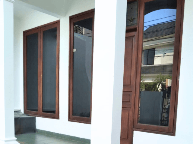 3-Bedrooms House For Sale in Radio Dalam