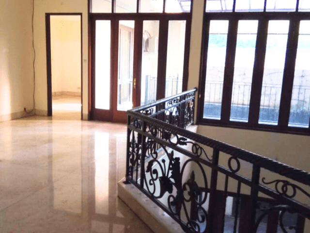 4-Bedrooms House For Sale in Jl. Erlangga Kebayoran Baru