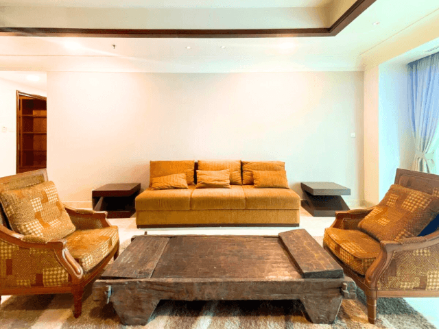 The Pakubuwono Residence Tower Eaglewood Lantai Rendah