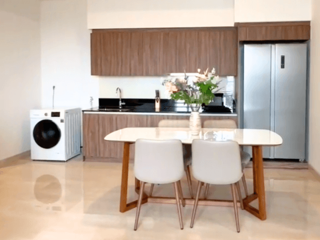 57 Promenade Tower City Lantai 18