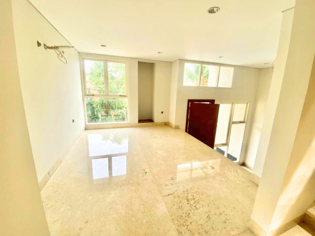 4-Bedrooms House For Sale in Gandaria Kebayoran Baru Area