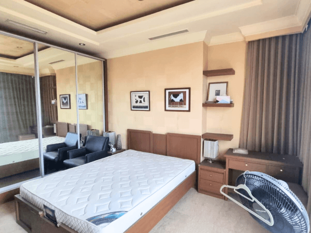 Essence Dharmawangsa Tower South Lantai 6