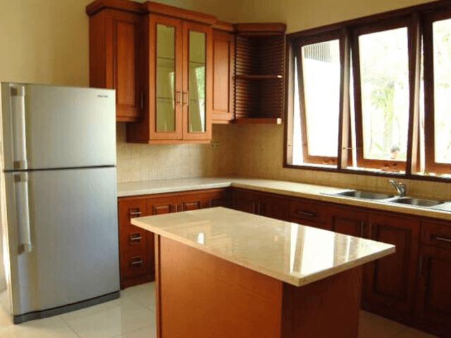 4-Bedrooms House for Rent in Kemang Timur