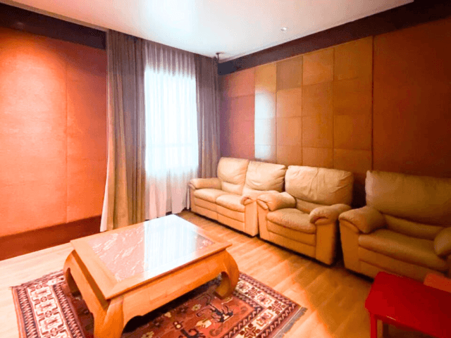 The Pakubuwono Residence Tower Eaglewood Lantai Rendah