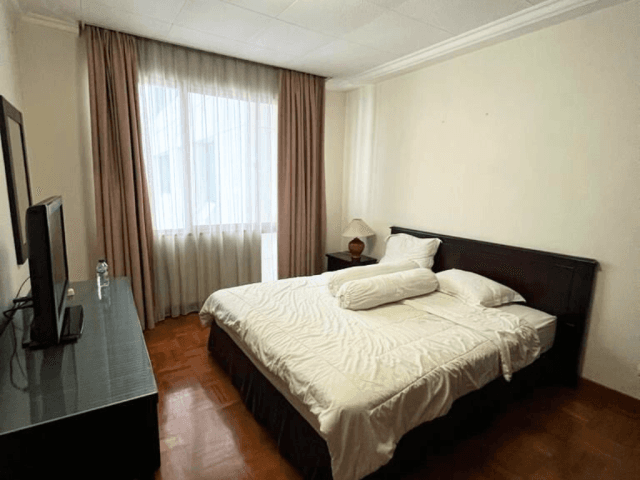 Park Royale Tower 2 Lantai 15