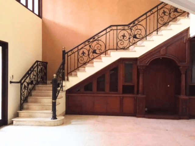 4-Bedrooms House For Sale in Jl. Erlangga Kebayoran Baru