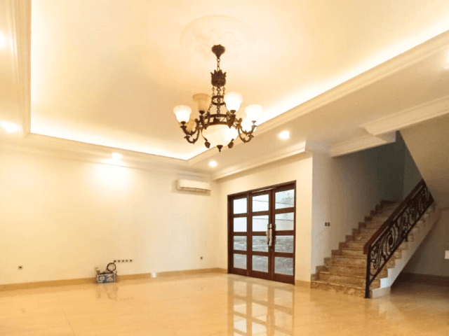 4-Bedrooms House For Sale in Haji Nawi Kebayoran Lama