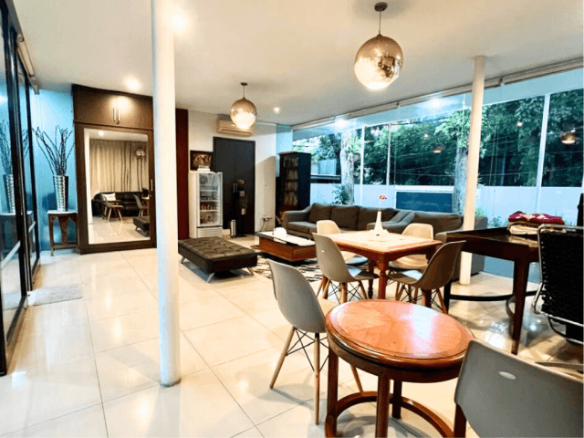 House for Sale in Wijaya