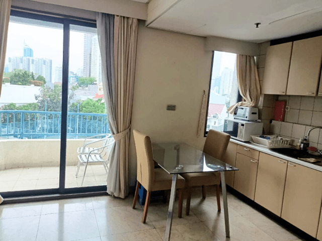 Park Royale Tower 1 Lantai 3