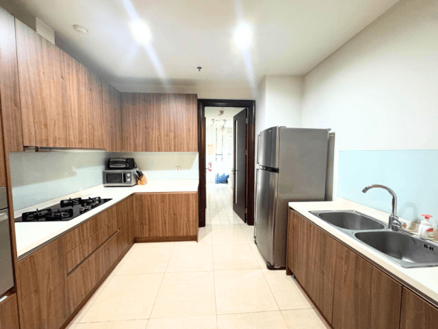 Pakubuwono View Redwood Tower Middle Floor