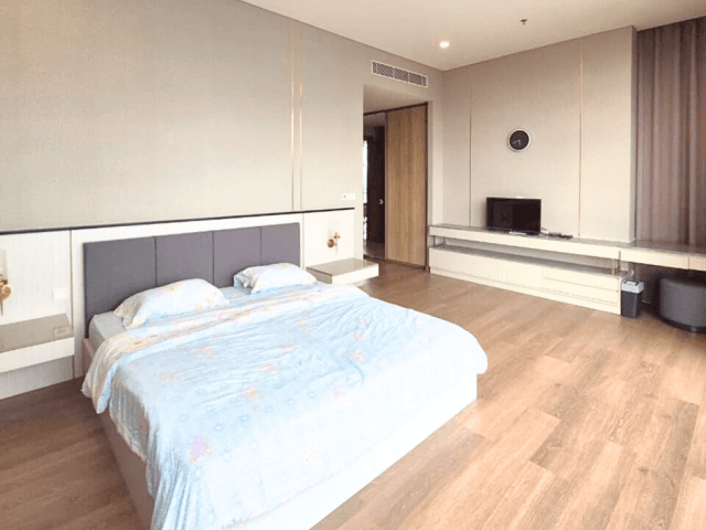 Pakubuwono Spring Applewood Tower Middle Floor