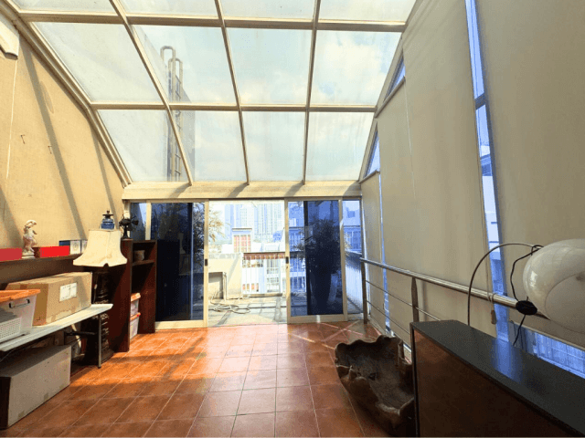 Pearl Garden Penthouse Lantai 6