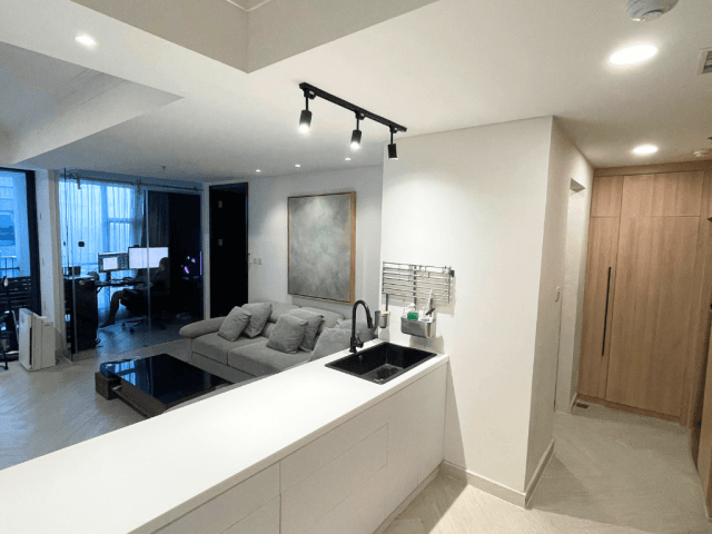 Casa Grande Residence Bella Tower 42nd Floor