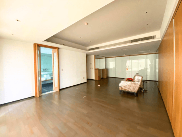 Verde One North Tower 9th Floor