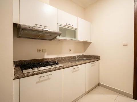 Bellezza Tower Albergo High Floor