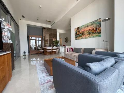 The Stature Jakarta Mid Floor