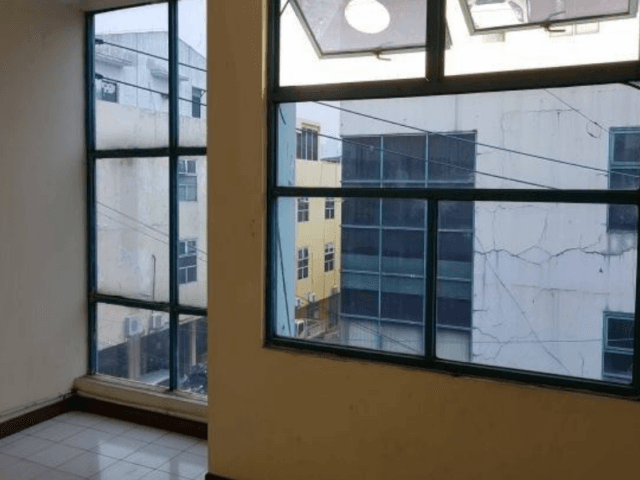 3 Storeys Shophouse for Sale in Mampang Prapatan
