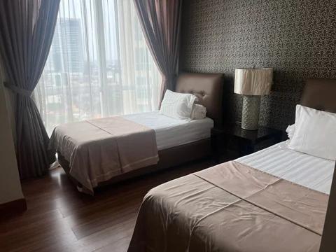 Pakubuwono View Tower Redwood Mid Floor