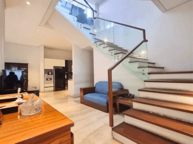 5-Bedrooms House For Rent in Pondok Indah