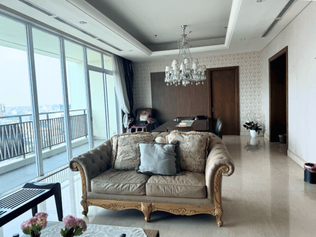 Pakubuwono Signature 8th Floor