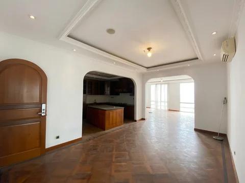 FX Residence High Floor