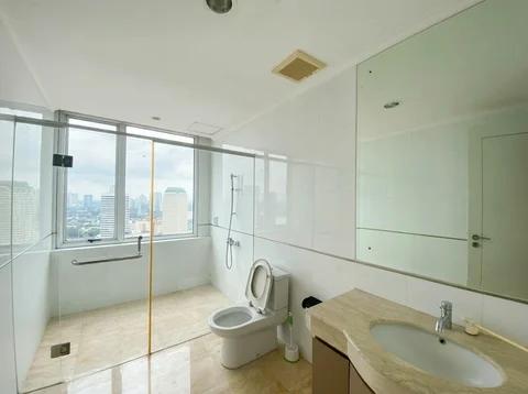 FX Residence High Floor